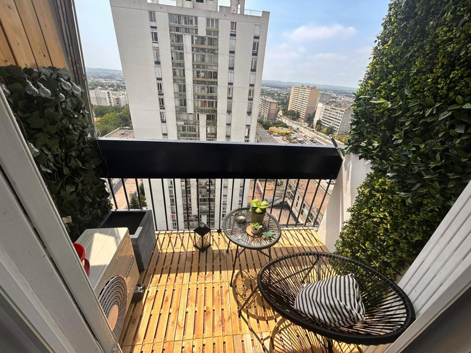 Agréable studio quartier nimes trait d'union - valdegour Exterior foto