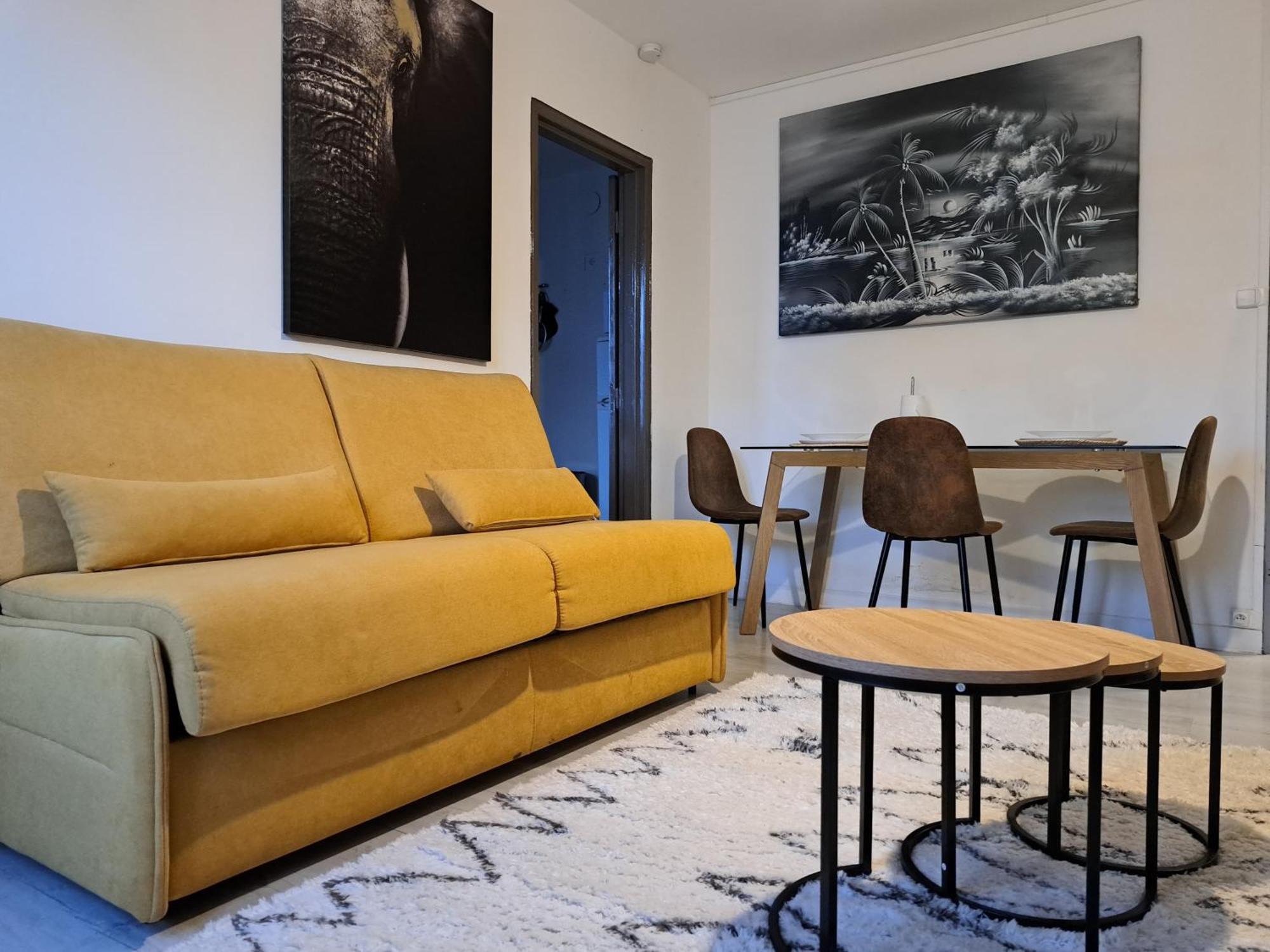 Agréable studio quartier nimes trait d'union - valdegour Exterior foto